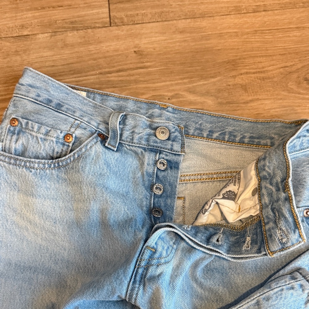 Levi's Light Blue Women's Jeans - Picture 6 of 9